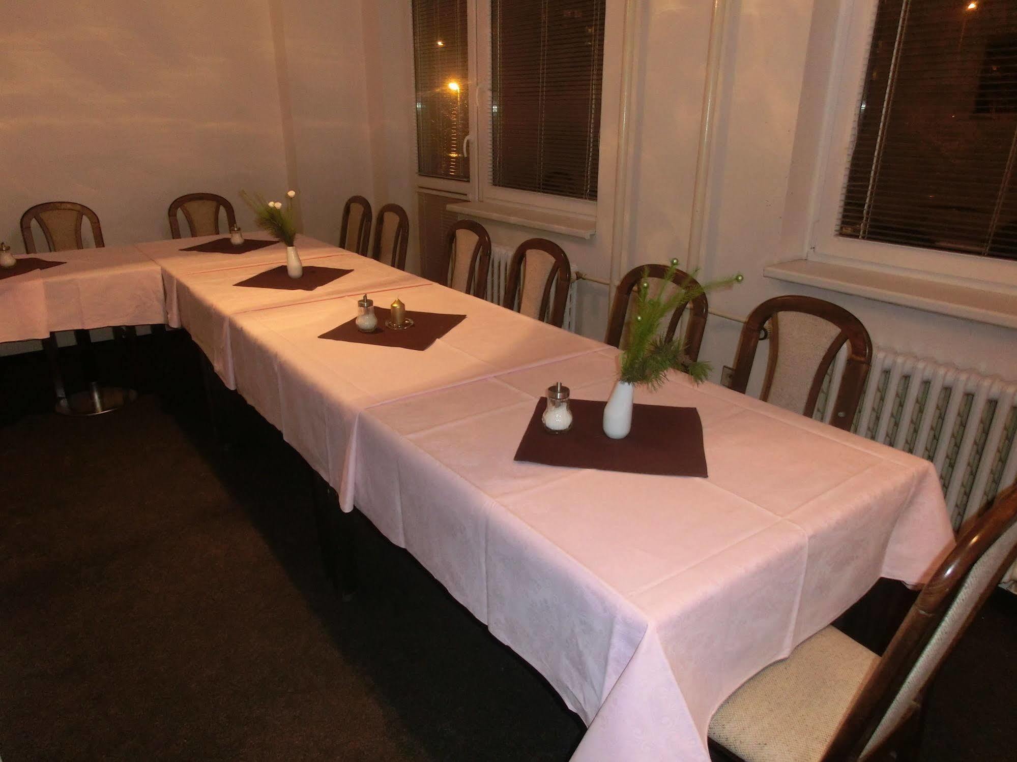 Cladich Pavilions Bed And Breakfast Aldgate Esterno foto